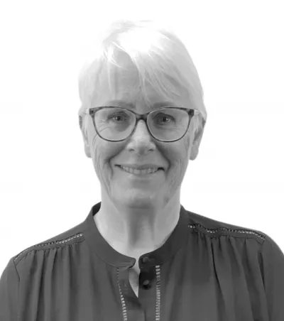 Lynnette Cooper | Project Manager